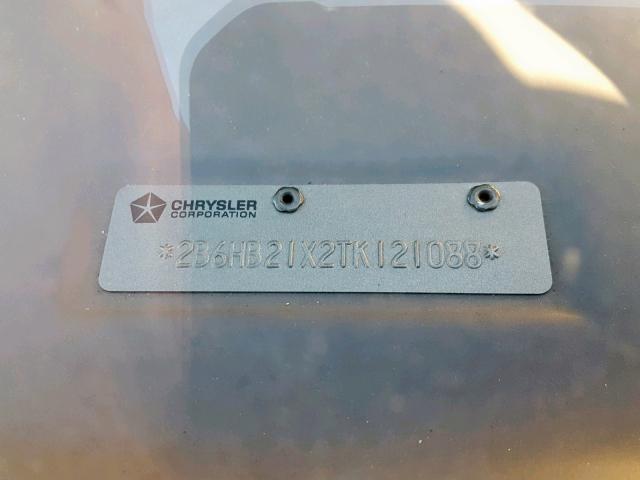 2B6HB21X2TK121088 - 1996 DODGE RAM VAN B2 WHITE photo 10