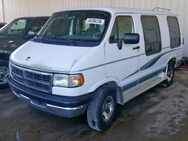 2B6HB21X2TK121088 - 1996 DODGE RAM VAN B2 WHITE photo 2