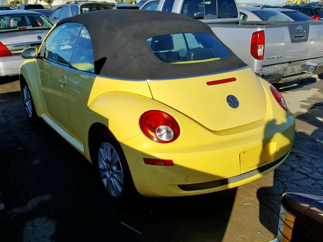 3VWPF31Y28M402997 - 2008 VOLKSWAGEN NEW BEETLE YELLOW photo 3