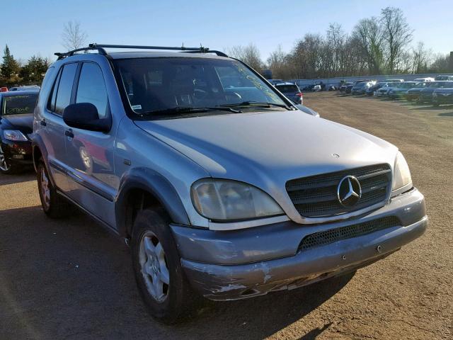 4JGAB54E9WA041517 - 1998 MERCEDES-BENZ ML 320 SILVER photo 1