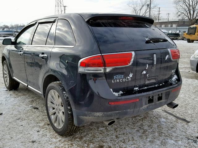 2LMDJ8JK0DBL23918 - 2013 LINCOLN MKX BLACK photo 3