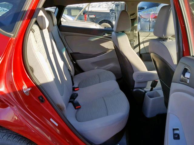 KMHCT5AE3HU348662 - 2017 HYUNDAI ACCENT SE RED photo 6