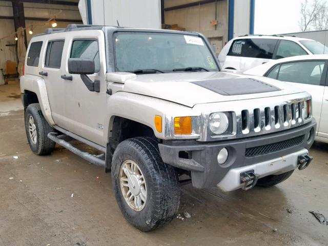 5GTEN13E298102539 - 2009 HUMMER H3 SILVER photo 1