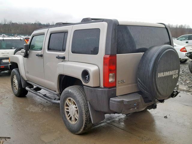 5GTEN13E298102539 - 2009 HUMMER H3 SILVER photo 3