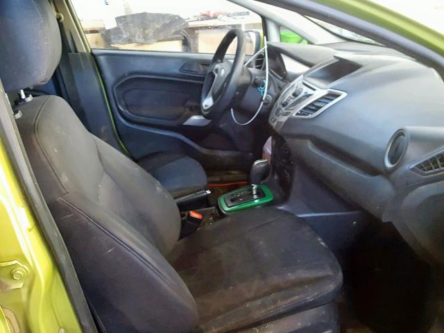 3FADP4BJ4DM141656 - 2013 FORD FIESTA SE GREEN photo 5