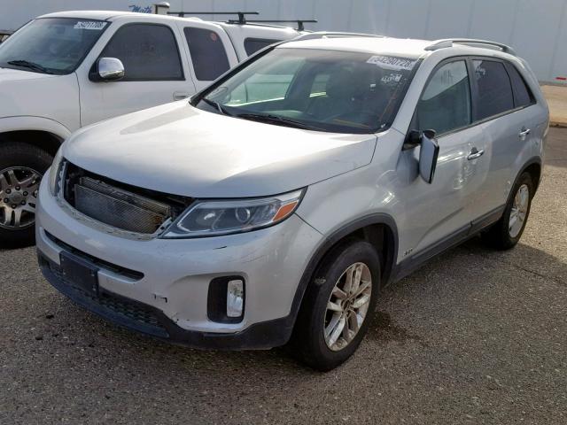 5XYKTCA64EG447212 - 2014 KIA SORENTO LX SILVER photo 2