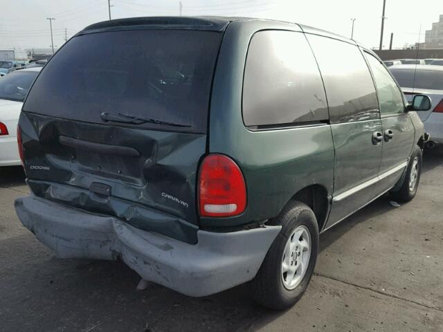 2B4GP25R8WR501629 - 1998 DODGE CARAVAN GREEN photo 4