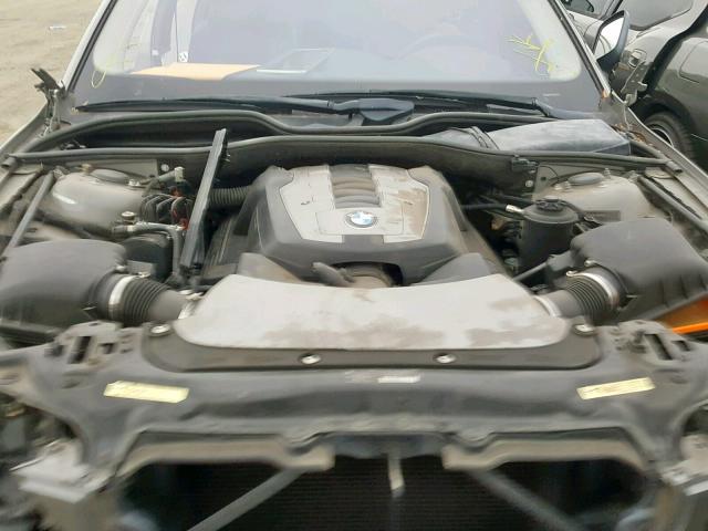 WBAHN83567DT69360 - 2007 BMW 750 GRAY photo 7