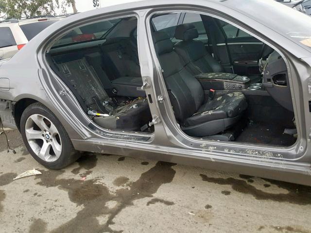 WBAHN83567DT69360 - 2007 BMW 750 GRAY photo 9