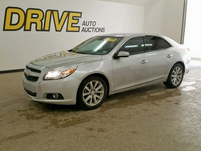 1G11E5SA2DF251137 - 2013 CHEVROLET MALIBU 2LT SILVER photo 2