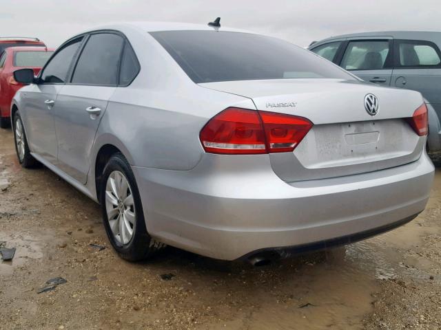 1VWAH7A36DC141879 - 2013 VOLKSWAGEN PASSAT S SILVER photo 3