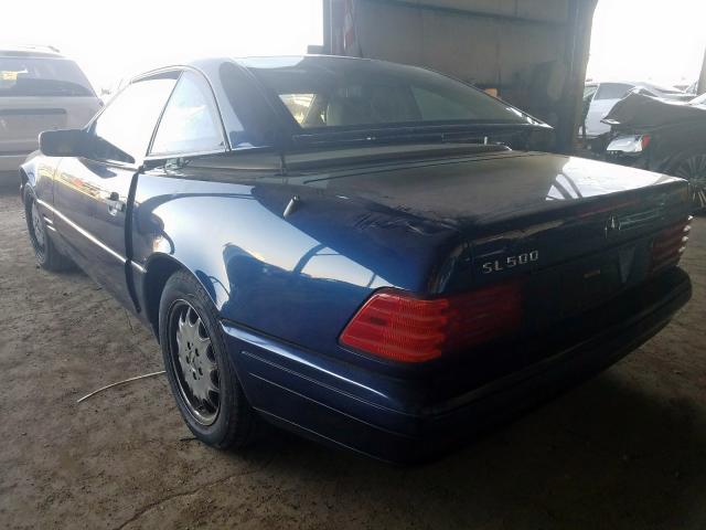 WDBFA67F5WF165938 - 1998 MERCEDES-BENZ SL 500 BLUE photo 3