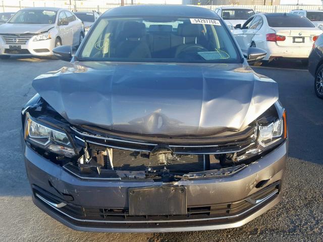 1VWAT7A34GC041959 - 2016 VOLKSWAGEN PASSAT S GRAY photo 9