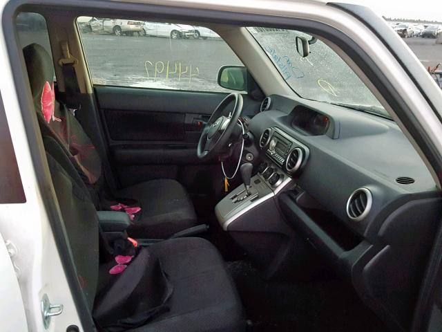 JTLZE4FE0A1106256 - 2010 TOYOTA SCION XB Ақ фото 5
