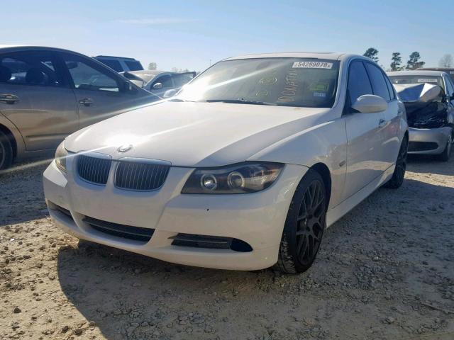 WBAVB33586KR73680 - 2006 BMW 330 I WHITE photo 2