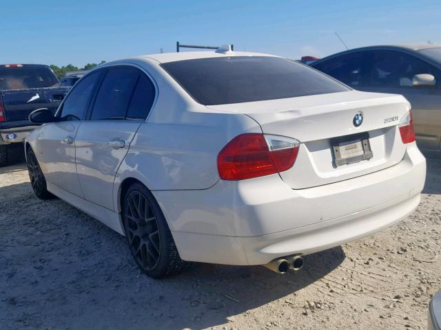 WBAVB33586KR73680 - 2006 BMW 330 I WHITE photo 3