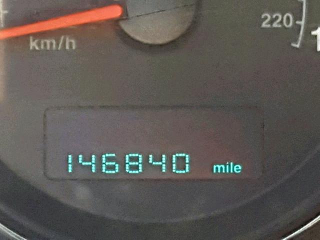 1J8HH48K06C236060 - 2006 JEEP COMMANDER GOLD photo 8