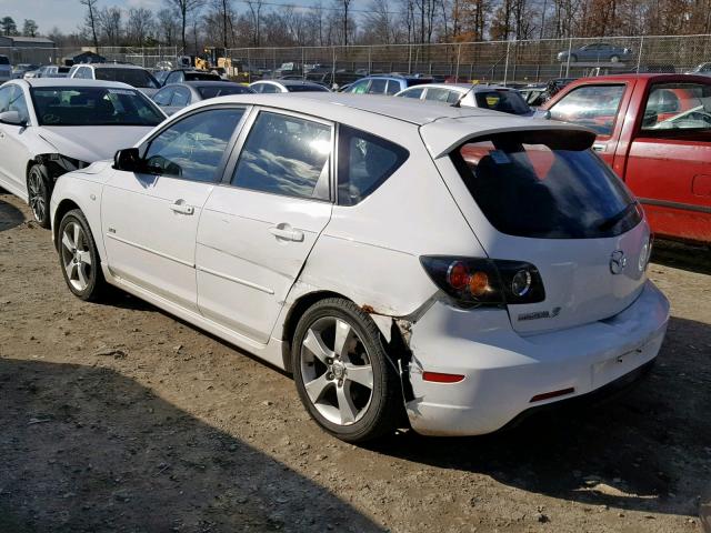 JM1BK143941204275 - 2004 MAZDA 3 HATCHBAC WHITE photo 3