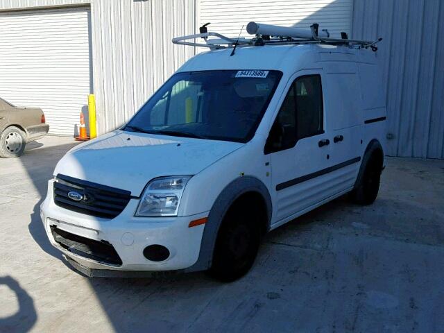 NM0LS7BN2DT135944 - 2013 FORD TRANSIT CO WHITE photo 2