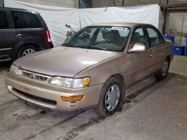 1NXBB02E8VZ656857 - 1997 TOYOTA COROLLA DX GOLD photo 2