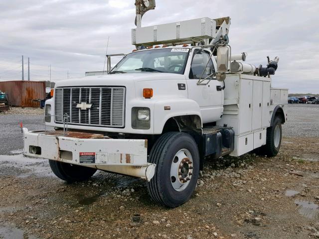 1GBM7H1C6XJ104795 - 1999 CHEVROLET C-SERIES C WHITE photo 2