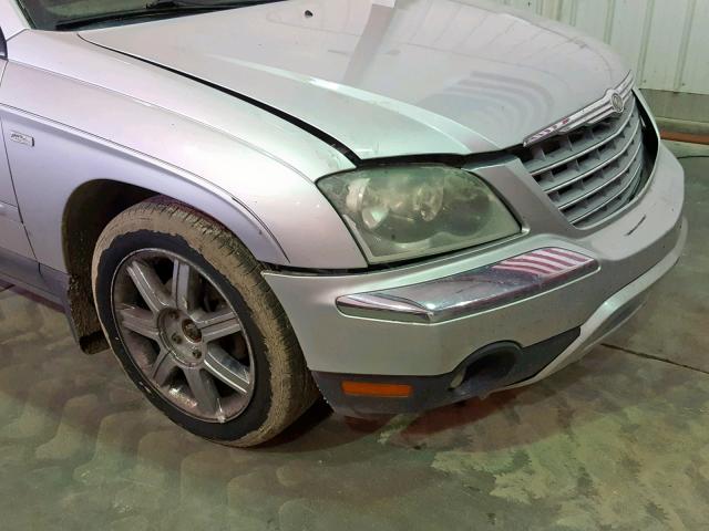 2C8GF68415R372594 - 2005 CHRYSLER PACIFICA T SILVER photo 10