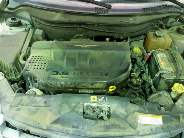 2C8GF68415R372594 - 2005 CHRYSLER PACIFICA T SILVER photo 7