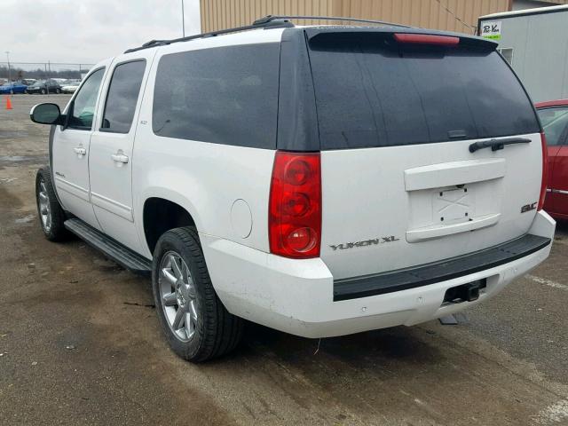 1GKS2KE71DR177196 - 2013 GMC YUKON XL K WHITE photo 3