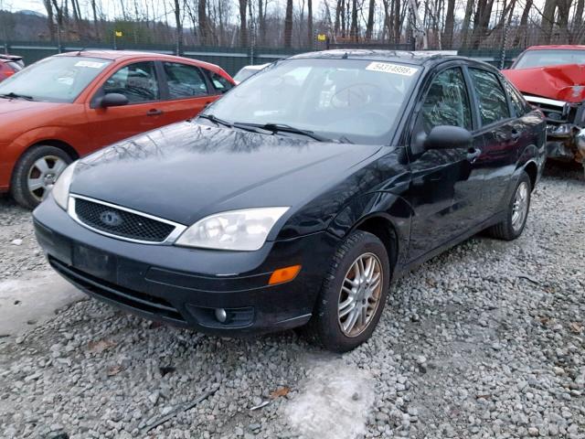 1FAHP34N87W148934 - 2007 FORD FOCUS ZX4 BLACK photo 2