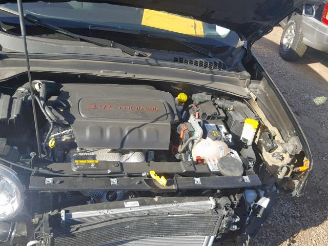 ZACCJAAT6FPB97588 - 2015 JEEP RENEGADE S GRAY photo 7