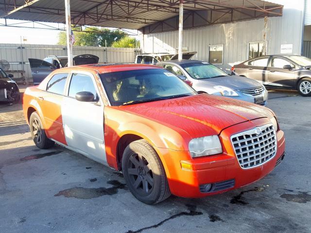 2C3JA53G15H120470 - 2005 CHRYSLER 300 TOURIN RED photo 1