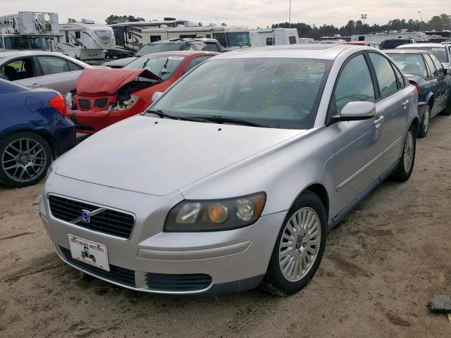 YV1MS382242009743 - 2004 VOLVO S40 2.4I SILVER photo 2