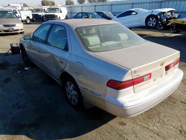 JT2BF28K3X0165231 - 1999 TOYOTA CAMRY LE BEIGE photo 3