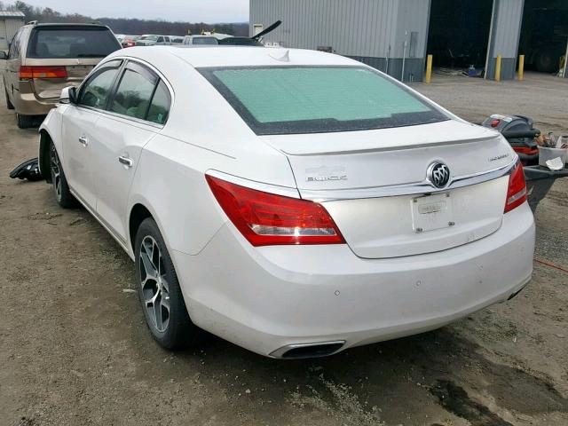 1G4G45G33GF197488 - 2016 BUICK LACROSSE S WHITE photo 3