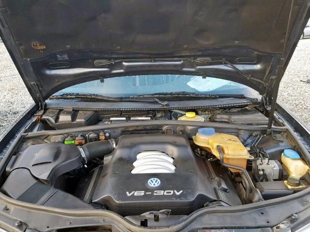 WVWBH63B01P046146 - 2001 VOLKSWAGEN PASSAT GLX 蓝色 照片 7