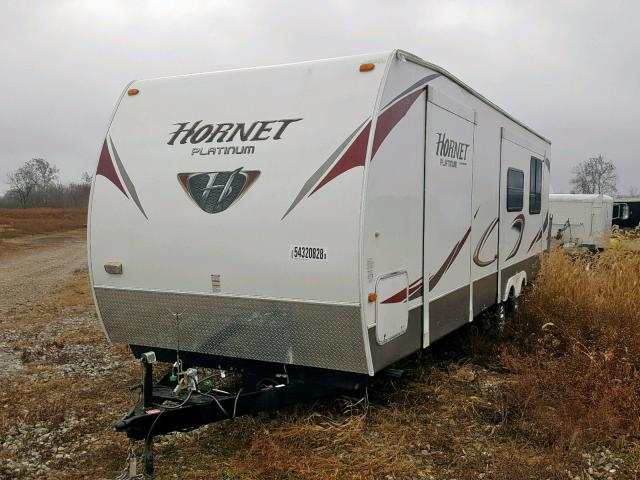 4YDT30R2XC7201289 - 2012 KEYSTONE HORNET WHITE photo 2