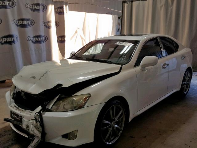 JTHBK262085071025 - 2008 LEXUS IS 250 WHITE photo 2