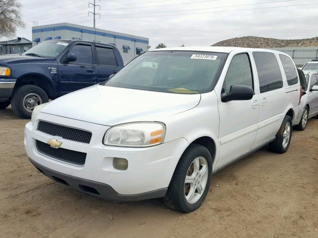 1GNDV23L95D239106 - 2005 CHEVROLET UPLANDER L WHITE photo 2