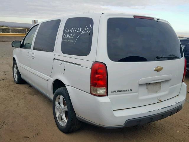 1GNDV23L95D239106 - 2005 CHEVROLET UPLANDER L WHITE photo 3