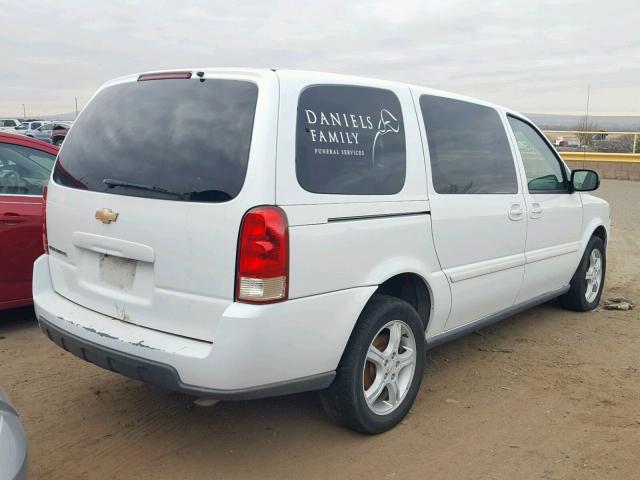 1GNDV23L95D239106 - 2005 CHEVROLET UPLANDER L WHITE photo 4