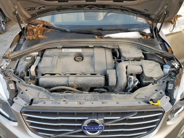 YV4940RC4F2610504 - 2015 VOLVO XC60 3.2 SILVER photo 7