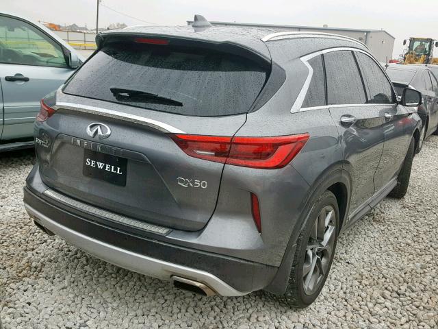 3PCAJ5M37KF101902 - 2019 INFINITI QX50 ESSEN GRAY photo 4