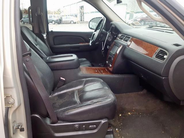 3GNFK12337G268734 - 2007 CHEVROLET AVALANCHE TAN photo 5