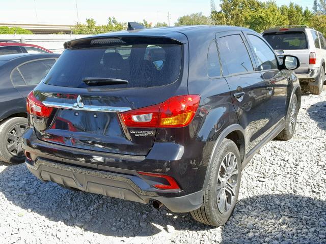 JA4AP3AU2JZ006960 - 2018 MITSUBISHI OUTLANDER BLACK photo 4