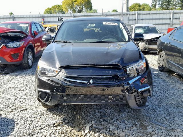 JA4AP3AU2JZ006960 - 2018 MITSUBISHI OUTLANDER BLACK photo 9