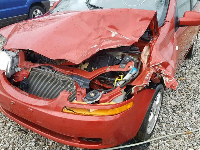 KL1TD56686B615507 - 2006 CHEVROLET AVEO BASE Марун фото 9