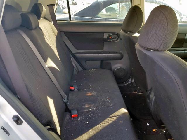 JTLZE4FE7A1104066 - 2010 TOYOTA SCION XB 银色 照片 6