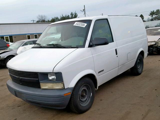 1GCDM19W3XB140030 - 1999 CHEVROLET ASTRO WHITE photo 2