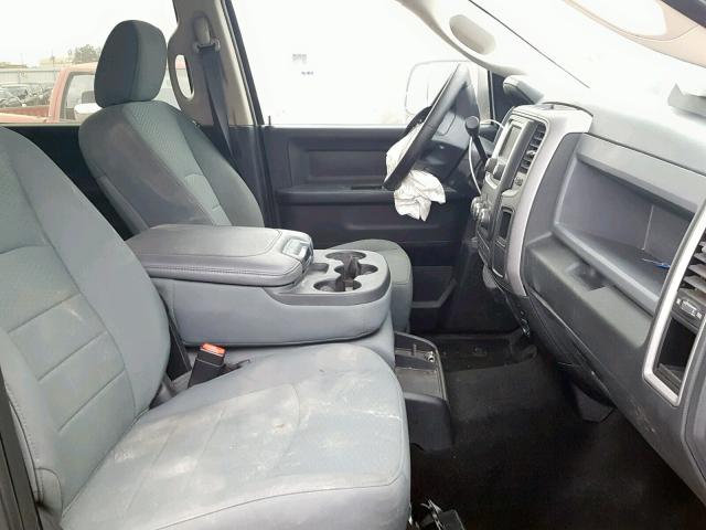 3C63R3CL4FG657440 - 2015 RAM 3500 ST BLACK photo 5