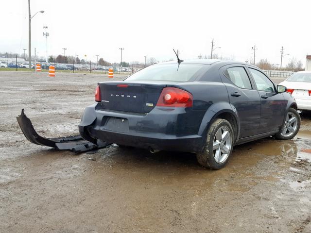 1B3BD2FG2BN572322 - 2011 DODGE AVENGER LU BLUE photo 4